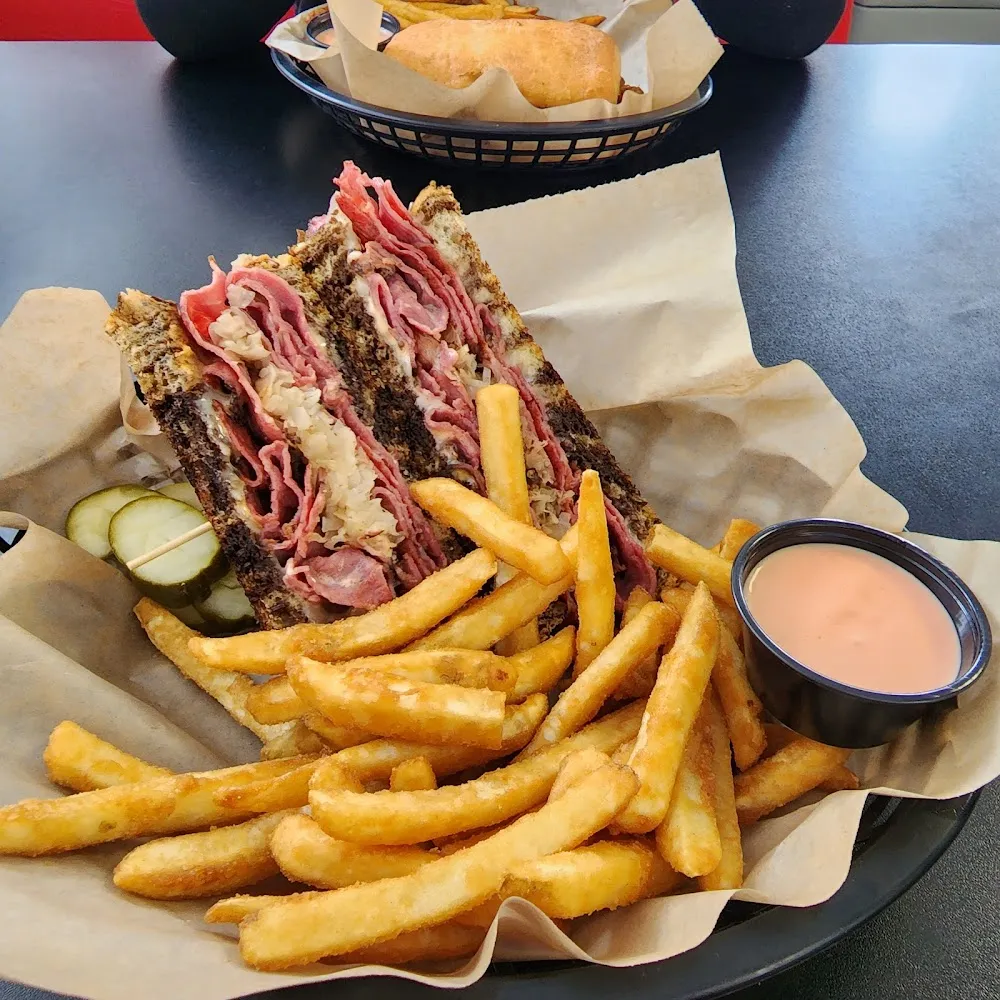 Pastrami Burger